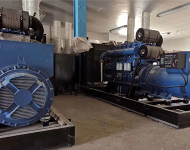 千亿中国有限公司官网800KW/400V陆用发电机应用于某房地产项目